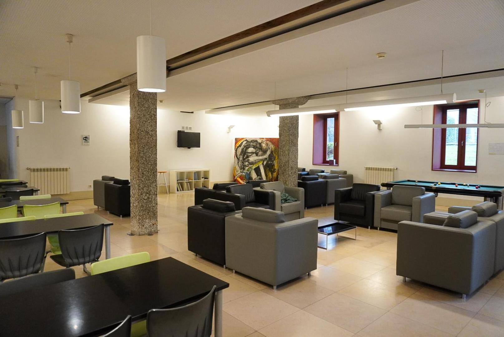 Hi Guimaraes - Pousada De Juventude Eksteriør bilde
